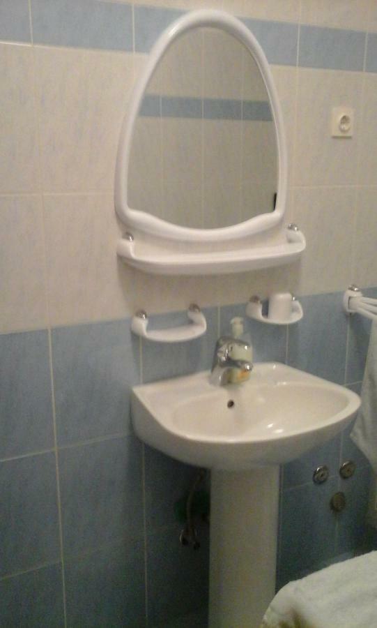 Apartmani Bozic-Omišalj Εξωτερικό φωτογραφία
